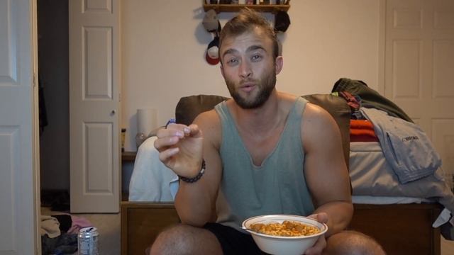 BULKING DIET EXPLAINED смотреть онлайн
