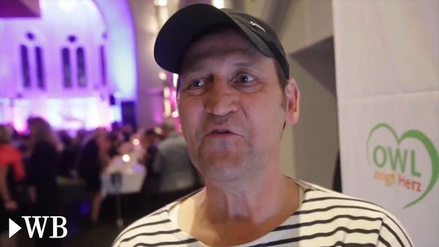 Große Gala zum zehnjährigen Bestehen von »OWL zeigt Herz« in Bielefeld смотреть онлайн