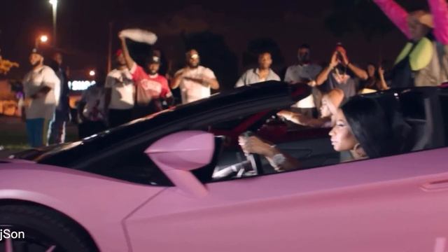 Nicki Minaj - I Am Your Leader (Revamped) смотреть онлайн