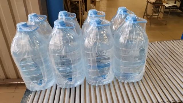 Термоупаковка пэт 5 литров, возможна упаковка бутылок с незамерзающей жидкостью. смотреть онлайн