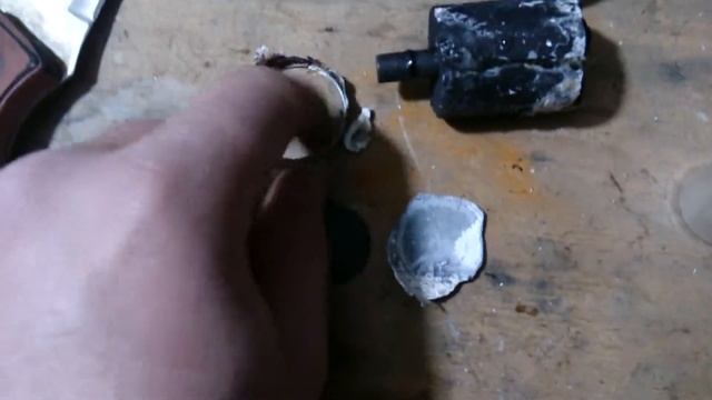 How to find. Getting Margananese Dioxide, Zinc and Carbon from Batteries..#15 смотреть онлайн