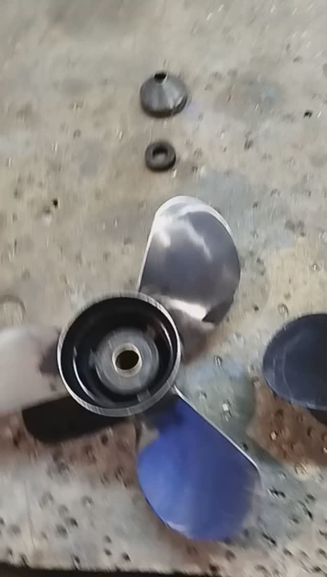 Винт 10 шаг на 9,8. смотреть онлайн