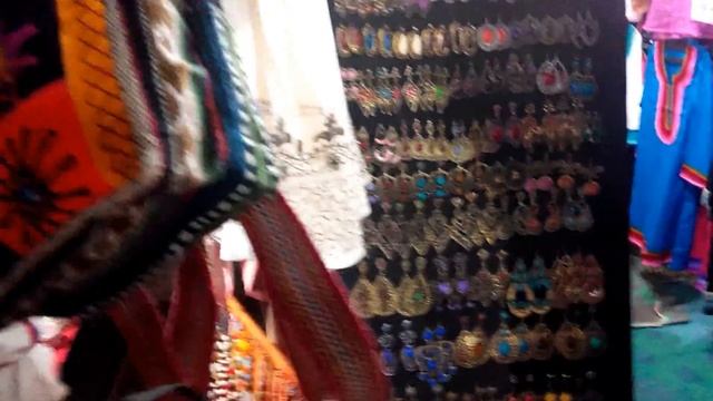 INDIA, GOA, НОЧНОЙ РЫНОК смотреть онлайн