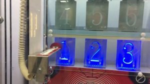 РАЗЫГРЫВАЮ АВТОМОБИЛЬ  (игрушку) ИГРАЮ В ИГРОВЫЕ АВТОМАТЫ MARKSMAN,ВЫИГРАЛ ДЕНЬГИ И КРУТУЮ ТАЧКУ!