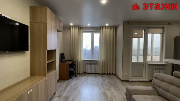 Октябрьская, 48