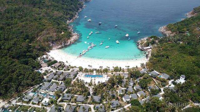 Highlights from a trip to Thailand (Phi Phi Islands, Racha, Phuket). Pleasant positive music смотреть онлайн