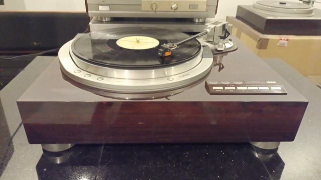 QL-Y77F playing STYX "The Grand Illusion" 1977 | A&M Audiophile Series | Japan Pressing | Side 2 смотреть онлайн