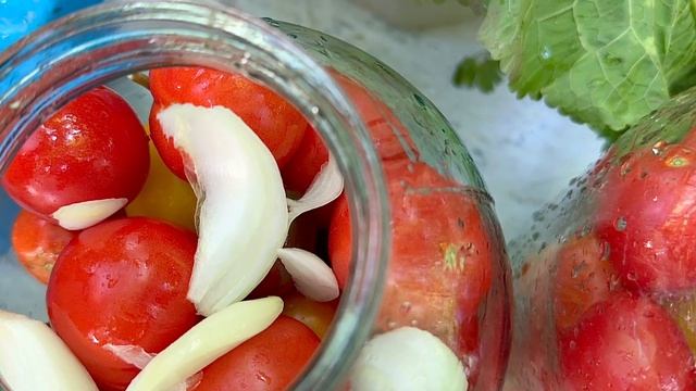 Томати під залізну кришку на зиму: рецепт з лимонною кислотою. Консервуємо томати під залізну кришк смотреть онлайн