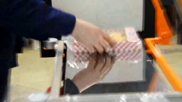 упаковка кондитерских изделий в пленку ПОФ смотреть онлайн