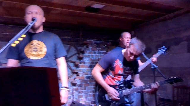 Квазар Свой ПодвалЪ 06 05 2023 (фрагмент с выступления) запись видео Антон Волгунов смотреть онлайн