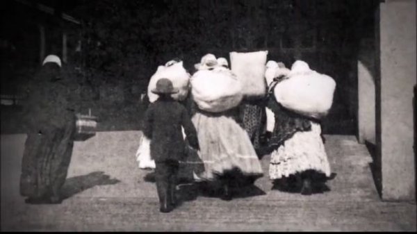 Unit 10   10C Irish immigration to America - Solutions Elementary 2nd edition Video