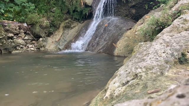 RELAKSASI AIR TERJUN & SUARA ALAM PENGANTAR TIDUR NYENYAK, SUARA AIR TERJUN MENGALIR JERNIH BERSIH смотреть онлайн