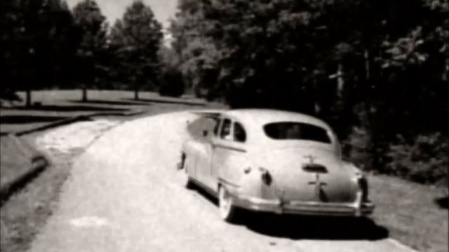 Reba McEntire - Somebody's Chelsea (Official Music Video) смотреть онлайн