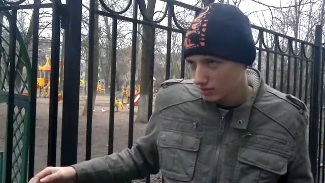 За этой решёткой золото! смотреть онлайн