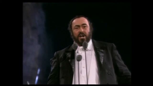 Pavarotti - Torna a Surriento Live 1990 смотреть онлайн