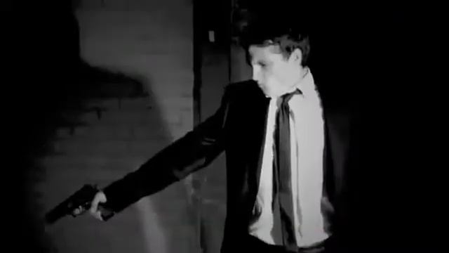 Sexy And I know It - Josh Hutcherson смотреть онлайн