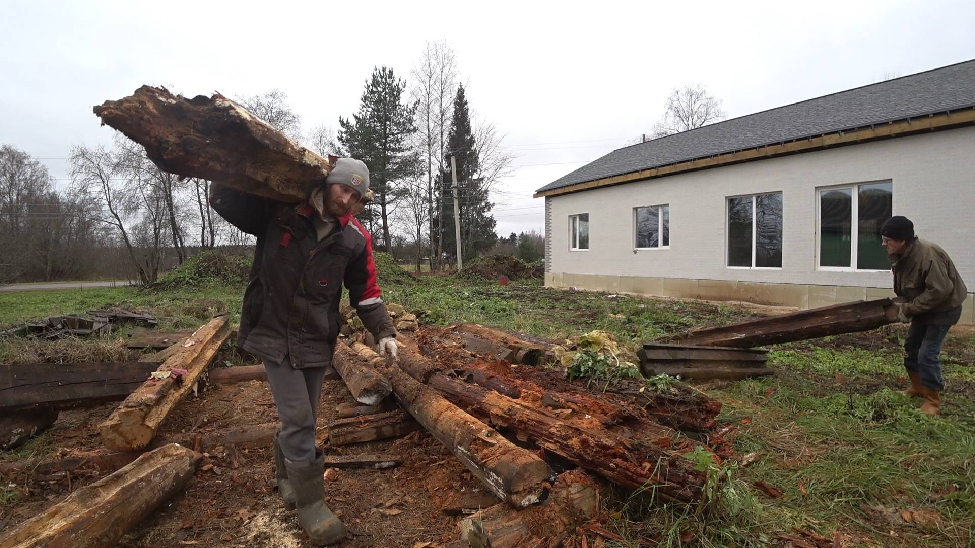 Работа на новом участке и вкусный ужин.(9 ноября 2024) смотреть онлайн
