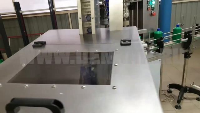 Автоматическая линия розлива нашатырного спирта в пластиковые бутылки объемом 1л. смотреть онлайн