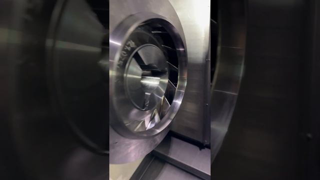колесо компрессора турбины turbine compressor wheel #турбина #cnc #manufacturing #compressor смотреть онлайн