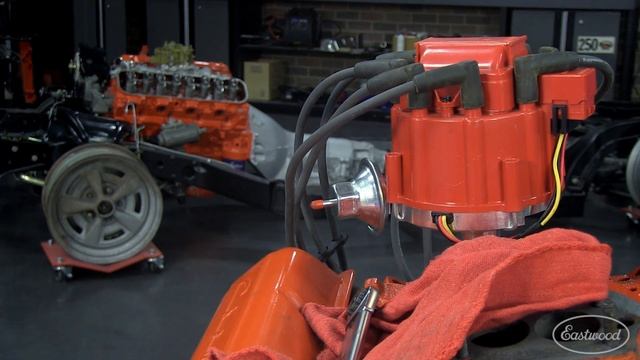 HEI Distributor - Small & Big Block Chevy Engines - High Voltage 50,000 Volt Output - Eastwood смотреть онлайн