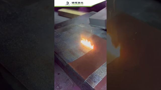 500W fiber laser cleaning machine, How clean can this machine clean the rust?--- LASER DELTA смотреть онлайн