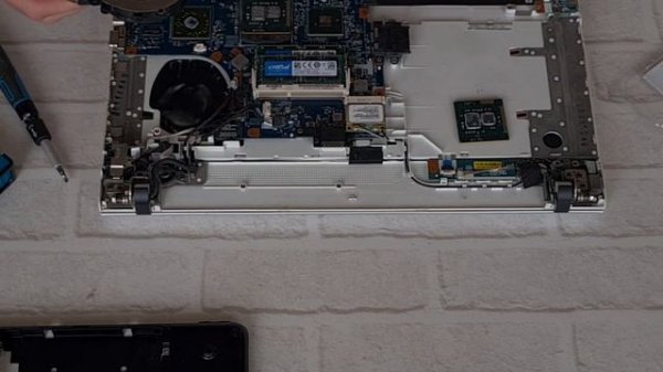 Sony VAIO замена Intel i3-330M на i7-620M | последний апгрейд ноутбука