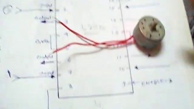 L293D DC Motor Driver IC (pin diagram) and Description смотреть онлайн