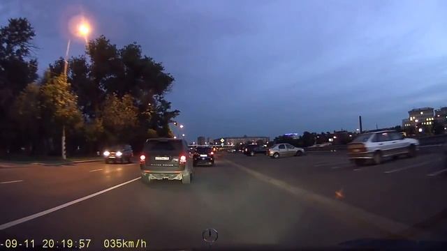 BlackVue DR-380g3 смотреть онлайн