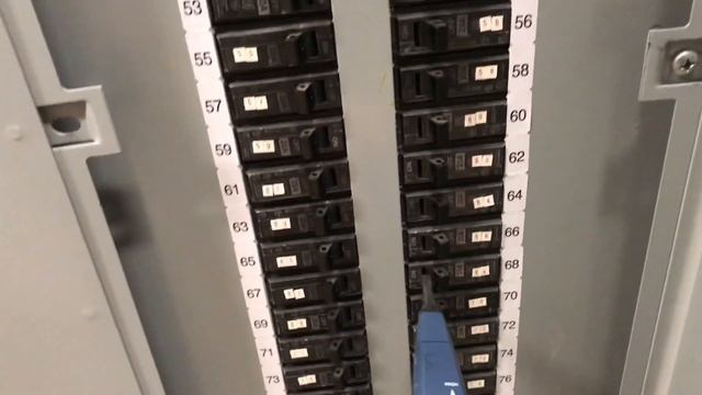 Circuit tracing dead wires with Fluke Pro Probe 3000 toner (de-energized circuits) смотреть онлайн