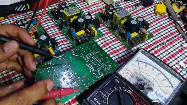PAR LED LIGHTS (LUMILITES) POWER SUPPLY PART 1.MOST COMMON PROBLEM/DEFECTS. PROBLEM SOLVED! смотреть онлайн