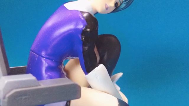 太ももがエッチなフォウムラサメのフィギュアが色っぽい！Zガンダムのヒロイン！ смотреть онлайн