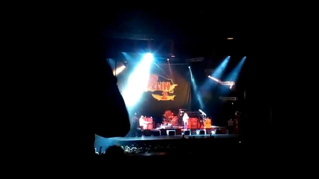 Led Zeppelin 2 Live смотреть онлайн
