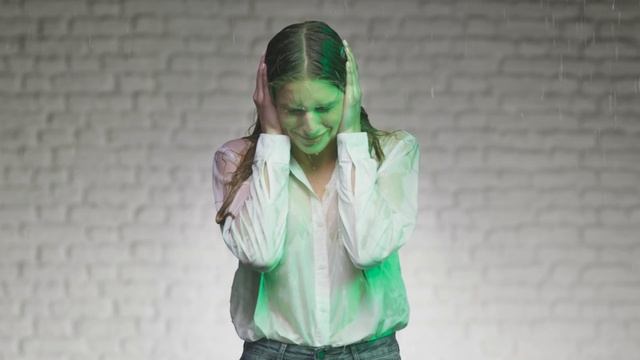 Čas na jarní NIVEA URBAN DETOX смотреть онлайн