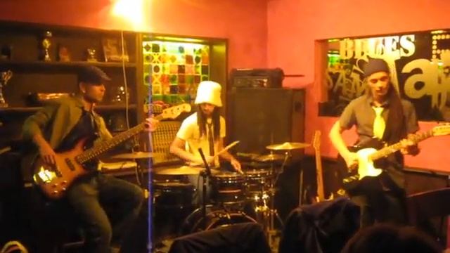 High Time live in club Menthol смотреть онлайн