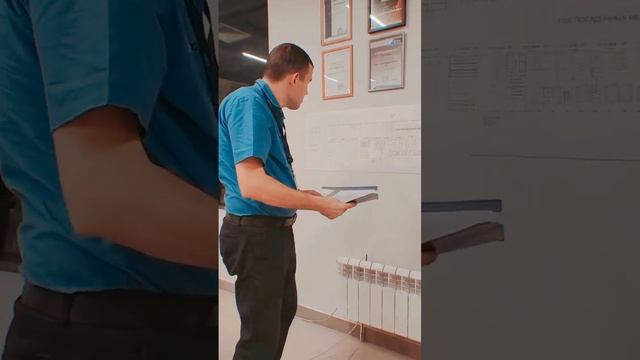 «Привет!» говорим мы сложным задачам #дизельныйгенератор #электроэнергия #проблема #офис #инженер смотреть онлайн