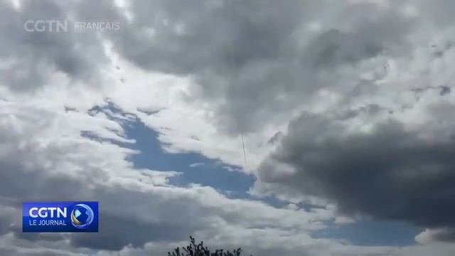 Moscou lance des offensives dans plusieurs régions et frappe des cibles ukrainiennes смотреть онлайн