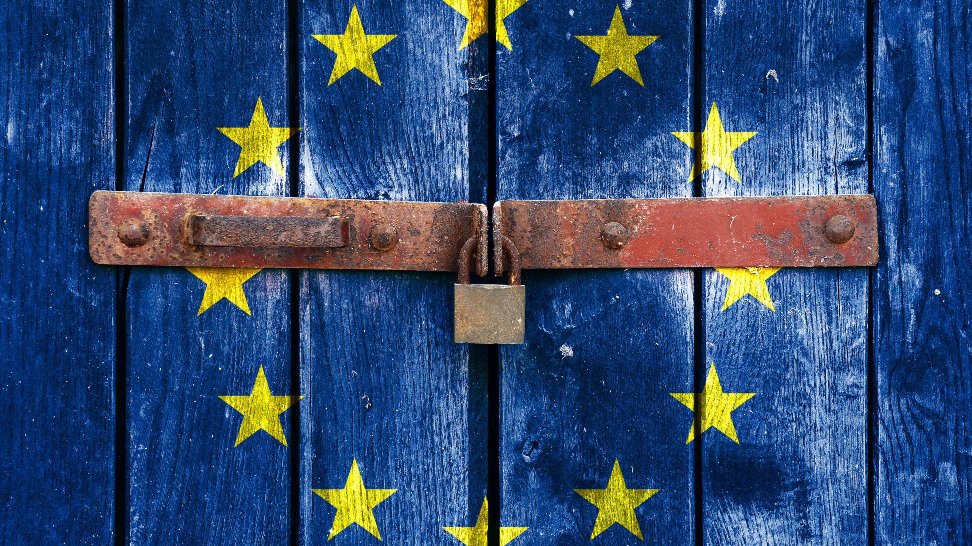 Как русскому пробраться в закрытую Европу? смотреть онлайн