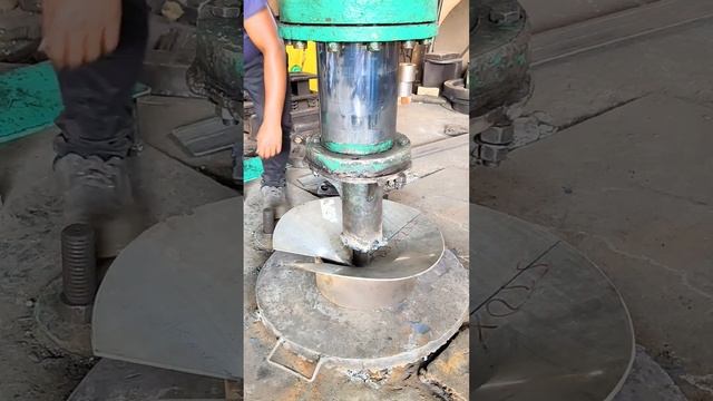 Steel Ka Kone Bending Hydraulic Press Machine Capacity 500 ton K.B Saroj смотреть онлайн