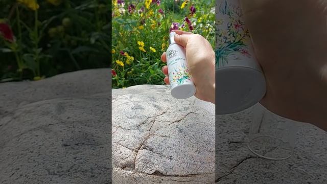 Тоник-гидролат "Летние цветы" от Green wind увлажнит не только лицо, но и волосы смотреть онлайн