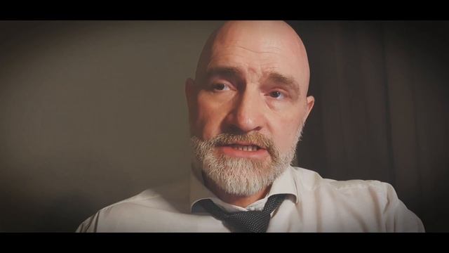 King in a Foreign Land смотреть онлайн