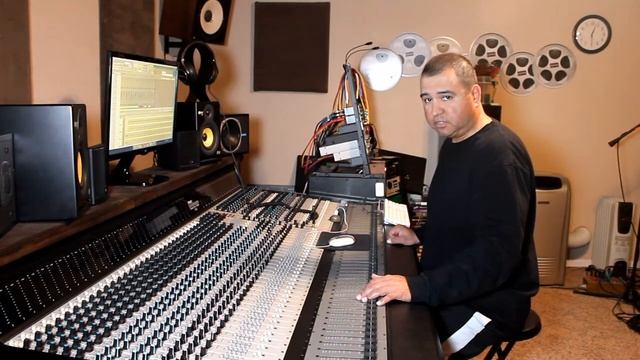 PEAVEY AMR 1600 in the studio смотреть онлайн