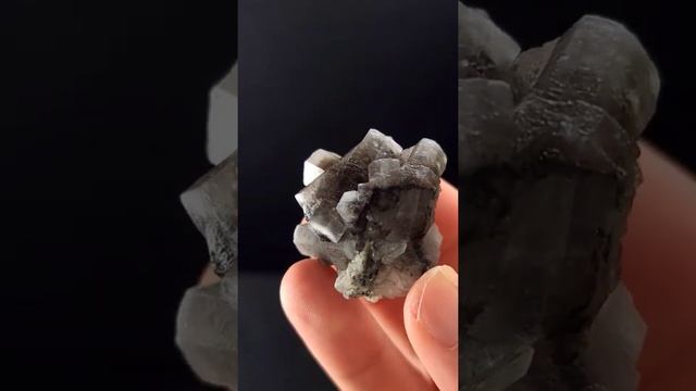 ．艾莉希亞寶石水晶．27 熊貓方解石🐼 Calcite 雙色方解石 六角柱狀方解石 смотреть онлайн