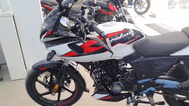 2021 Bajaj Pulsar 220F BS6 Full Walkaround Review & Exhaust Sound 🔥🔥Moon White Colour Price Details смотреть онлайн