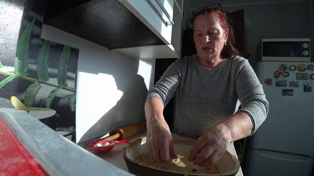 СДОБНЫЙ ПИРОГ смотреть онлайн