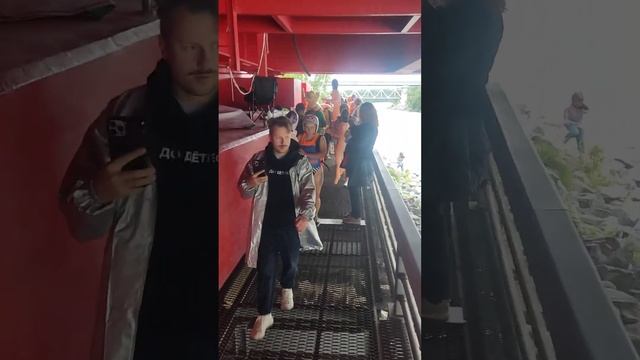«Bubble Baba Challenge» — сплав по Лосевскому порогу на надувных резиновых женщинах. смотреть онлайн