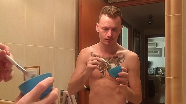 БЮДЖЕТНАЯ МАСКА ПРОТИВ НЕСОВЕРШЕНСТВ КОЖИ | ENG ESP SUBTITLES #массажлица #косметика #уходзалицом смотреть онлайн