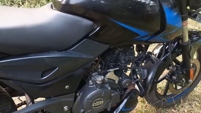 Pulsar 150 Engine oil change and Engine flush Motul 7100 20W50 tarpin Oil Flush смотреть онлайн