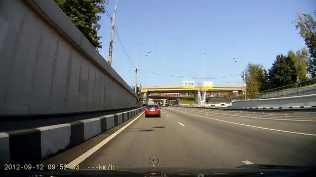 BlackVue DR-380g 2 смотреть онлайн