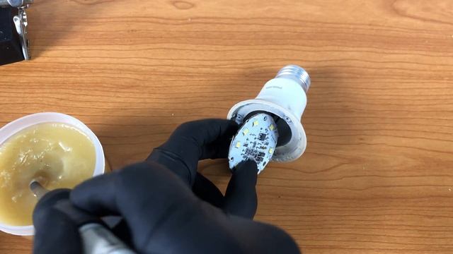 Fix the Flickering LED light, do not put it in the trash before watching this video смотреть онлайн