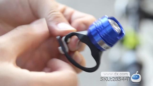 DX: UltraFire XP-01 Blue Light 3-Mode Bicycle Safety Tail Lamp смотреть онлайн